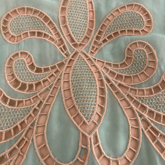 Embroidered Ark & Co Dress - Mint Green - Picture 4 of 8